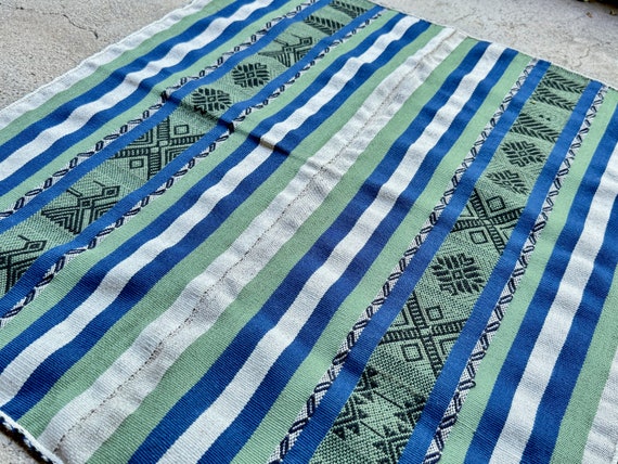 Andean Manta Cloth from Chawaytiri, Peru, 26" x 24", Handwoven Altar Cloth for Shamanic Plant Medicine Ceremony, Pachakuti Mesa