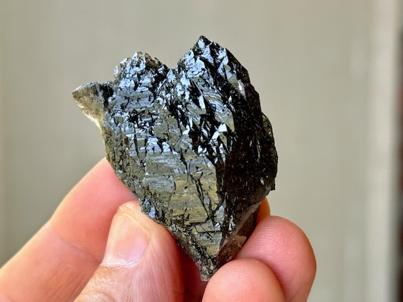 Cathedral Quartz with Black Tourmaline, 42g, New Find, High-Grade Quartz, Cabasaco Mine, Diamantina, Minas Gerais, Brazil T291