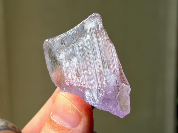 Etched Purple Kunzite, 37g, Heart & Crown Chakra, Kunar Province, Afghanistan A929