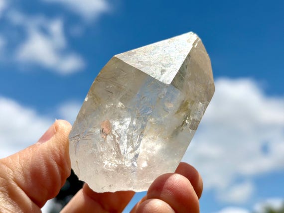 Golden Healer Lemurian Quartz with Golden Rutile, 130g, New Find, Diamantina, Minas Gerais, Brazil B002