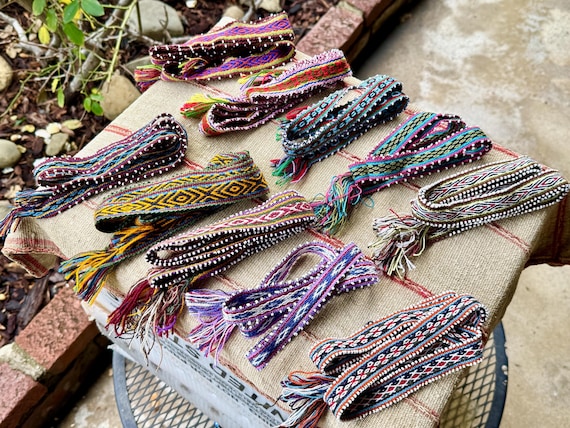 Watana Ties, Traditional Despacho Tie for Mesa, Large Size, Andean Beaded Bracelet/Hatband, Handmade in Chawaytiri, Peru