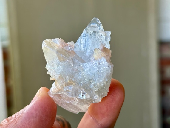 Apophyllite Quartz with Pink Stillbite, 47g, Highest Vibration, Third Eye & Crown Chakra, India A489