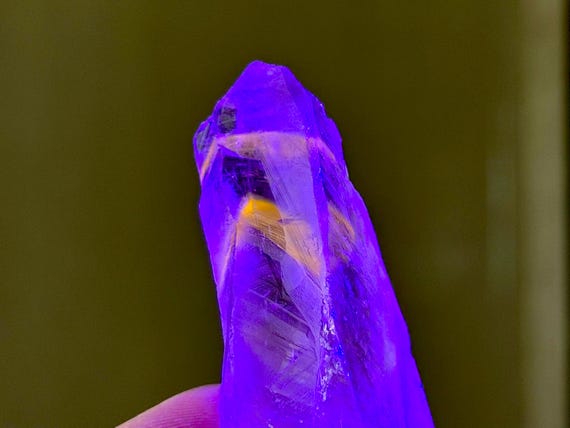 Powellite Phantom Root Quartz, UV Reactive, 58g, New Find, Raw & Unpolished, Bahia, Brazil B320
