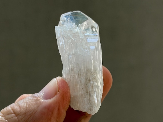 Danburite, 33g, Heart & Crown Chakra, Angelic Contact, San Luis Potosí, Mexico B680
