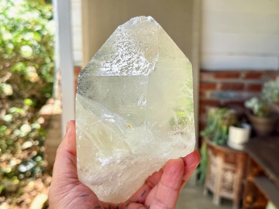 Citrine Quartz, Pitted Impressions & Mild Champagne Hue, 1.5 Kilo, Manifestation and Creativity, Aracuai, Minas Gerais, Brazil V385