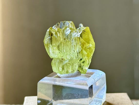 Heliodor, Naturally Etched, 13.4g, Golden Beryl var. Heliodor, New Find, Aracruz, Espírito Santo, Brazil T574