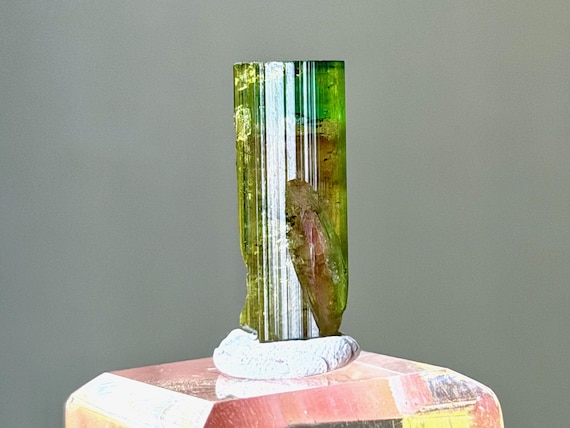 Bicolor Green & Pink Tourmaline, Aricanga Mine, 4.7g, São Jose do Safira, Minas Gerais, Brazil B411