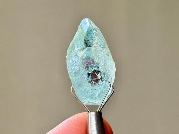 Blue Topaz, All Natural & Double Terminated, 9.5g, Throat and Third Eye Chakra, Medina, Minas Gerais, Brazil T541
