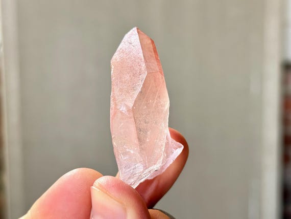 Scarlet Temple Pink Lemurian Quartz, 37g, New Find, Highest Quality, Diamantina, Brazil S081