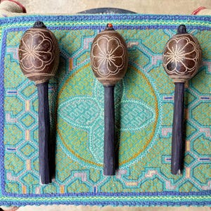 Shaman Rattle from Peru, Traditional Shipibo Gourd Rattle for Shamanic Ceremony, Handmade in Pucallpa