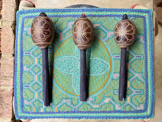 Shaman Rattle from Peru, Traditional Shipibo Gourd Rattle for Shamanic Ceremony, Handmade in Pucallpa