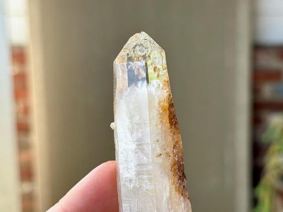 Blue Smoke Quartz, Water Clear with Phantom Mist Inclusions, 109g, New Find, La Belleza Mine, Santander, Colombia S652
