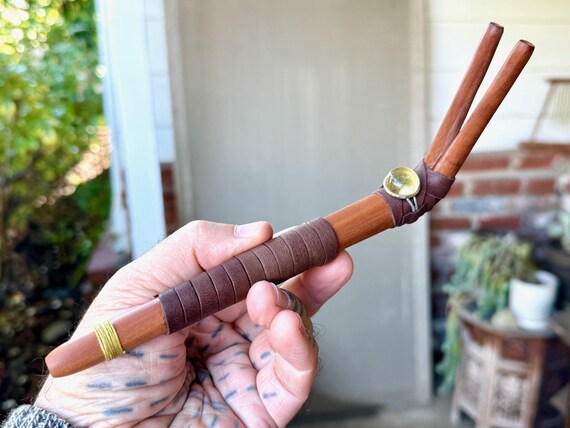 Double Tepi Pipe with Citrine, Handcrafted Traditional Shamanic Applicator Pipe, Natural Tropical Hardwood