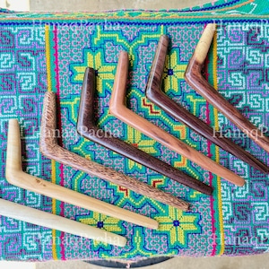 Pipa Tepi base, a scelta tra 7 stili diversi, Tepi in legno massello monoblocco, pipa con applicatore sciamanico fatta a mano