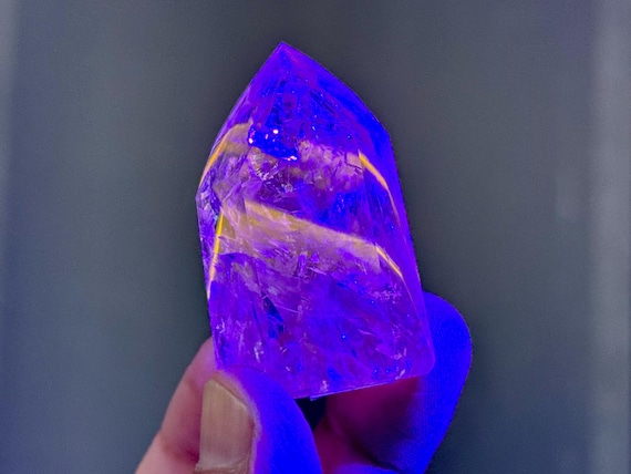 Powellite Phantom Quartz, UV Reactive & Self-Standing, 64g, New Find, Channeling Formation, Bahia, Brazil T216