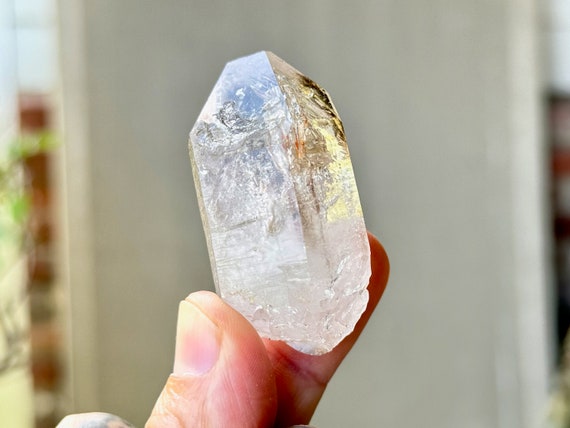 Brandberg Smoky Enhydro Quartz with Moving Water, 48g, Goboboseb Mountains, Erongo, Namibia P821