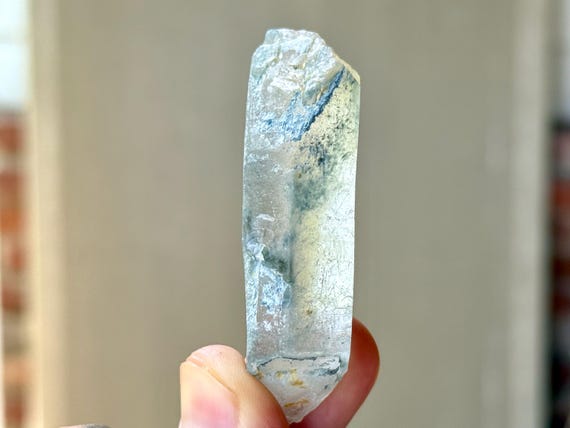 Indicolite Quartz, Blue Tourmaline Inclusion, 38g, New Find, Psychic Ability & Mediumship, Jenipapo, Minas Gerais, Brazil T088