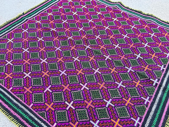 Shipibo Manta Cloth, 27" x 27," Traditional Embroidered Mesa Cloth for Shamanic Ceremony, Handmade in Pucallpa, Peru