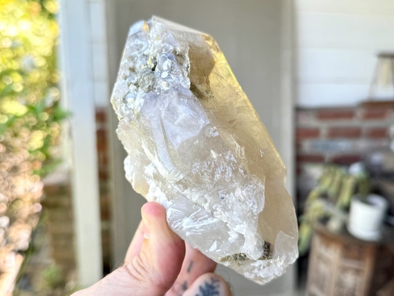 Aesthetic White Phantom Cathedral Quartz with Mica and Cleavelandite Inclusions, 641g, Aracuai, Minas Gerais, Brazil W441