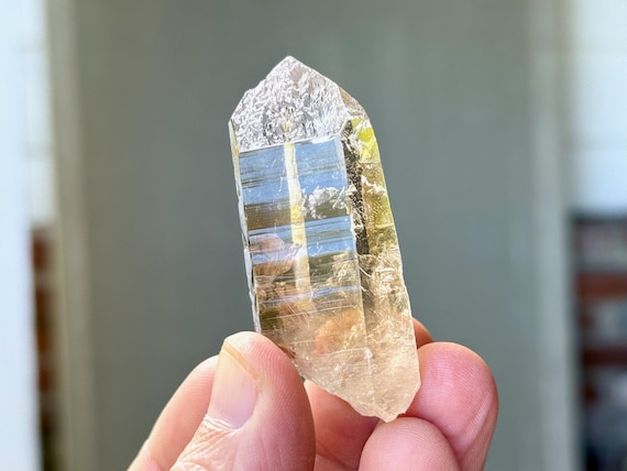 Golden Healer Starbrary Quartz, Etched Facets, 51g, Water Clear Quartz with Extraterrestrial Star Markings, Brazil T852