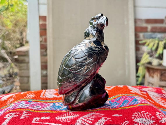 Black Onyx Condor Statue, Hand Carved Andean Condor from Peru, Handmade by Artist Ozwaldo Perez