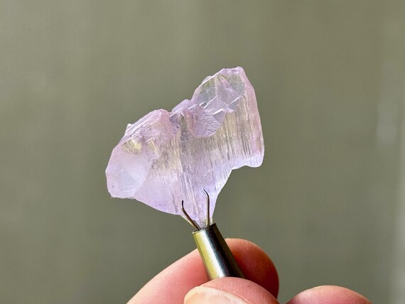 Etched Purple Kunzite, Naturally Terminated, 10g, Highest Quality, Heart Chakra Crystal, Afghanistan S279
