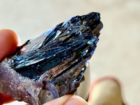 Vivianite with Green and Blue Colors, 46g, New Find, Heart Chakra, Heart Healer, Amazonas, Brazil T272
