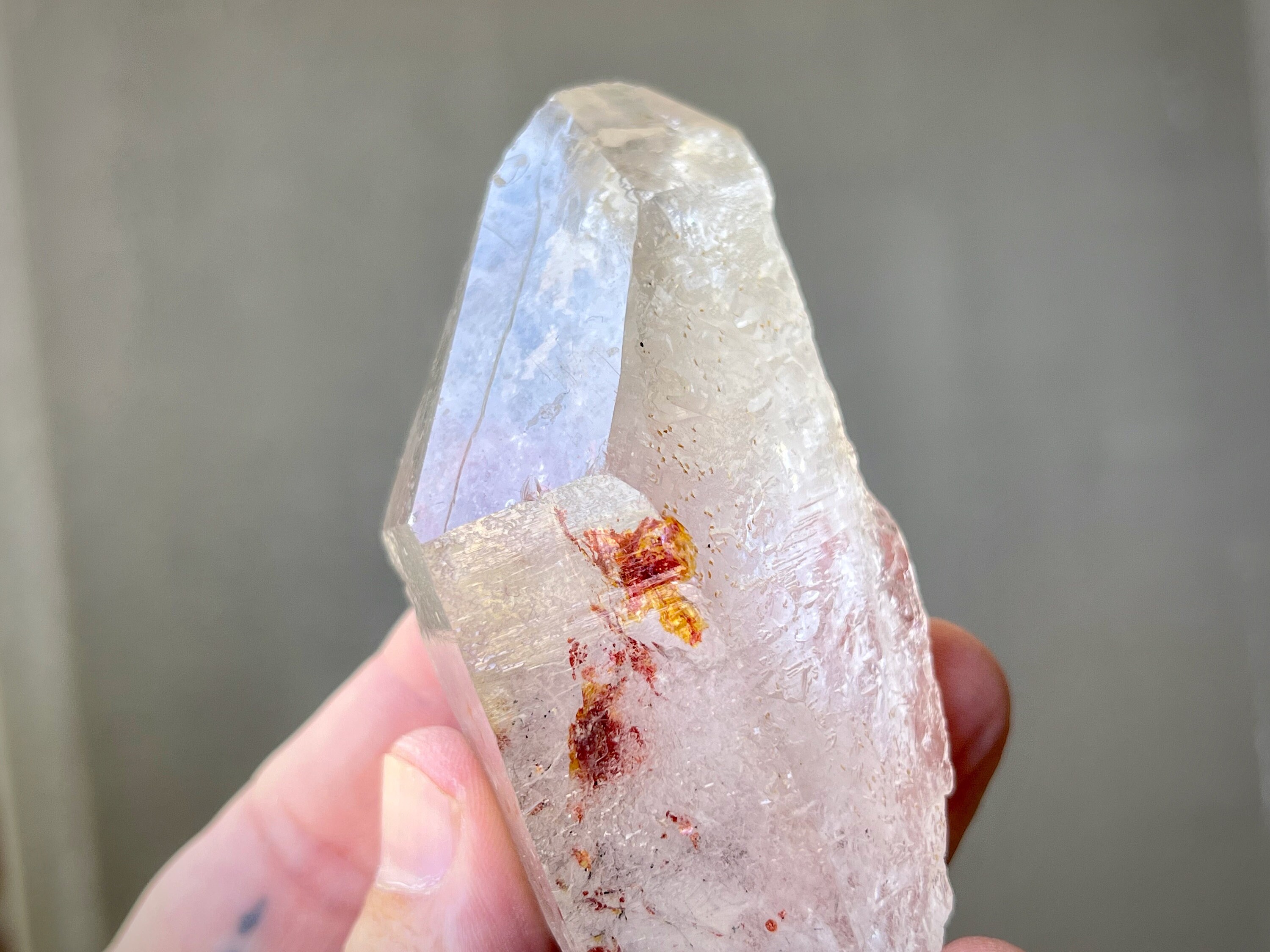 Red Magnesite Quartz Crystal, Water Clear Quartz with Red Magnesite Inclusion, New Find, Corinto