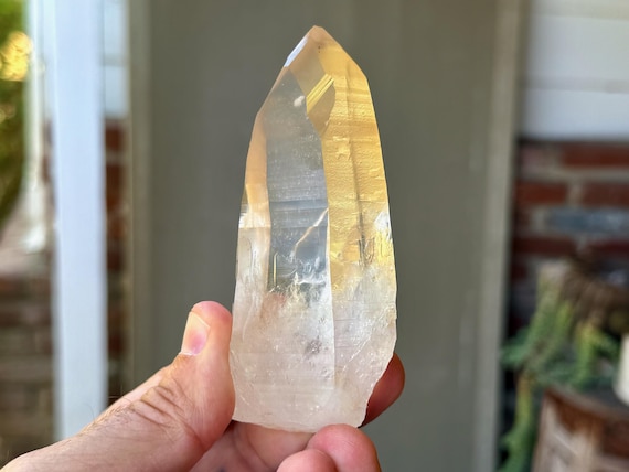 Golden Healer Lemurian Quartz with Time Link, Water Clear, 162g, New Find, Diamantina, Minas Gerais, Brazil B109
