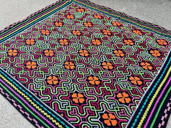 Shipibo Manta Cloth from Pucallpa, Peru, 26.5" x 29", Large Embroidered Shamanic Mesa Cloth for Ceremony, Handmade by Artist Laura Rengifo