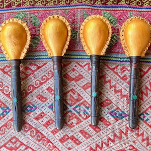 Shaman Rattle, Traditional Andean Shaker for Shamanic Plant Medicine Ceremony, Handcrafted in Peru