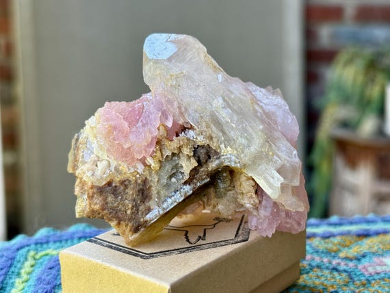 Canga Rose Quartz, Self-Standing, 150g, New Find, Crystallized Rose Quartz, Heart Chakra, Taquaral, Minas Gerais, Brazil V013