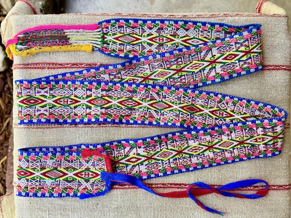 Chumpi Belt from Peru, Vintage Q'ero Protection Belt for Shamanic Ceremony, Hand Woven in Apurimac Region, Peru