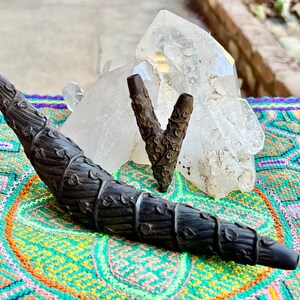 Kuripe and Tepi Set, Traditional Shamanic Applicator Pipes, Hand Carved from Solid Wood, Vine Motif