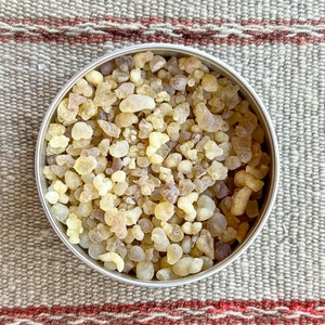 Golden Frankincense Incense Resin, Natural Olibanum Incense Resin, Sacred Holy Incense for House Clearing and Purification