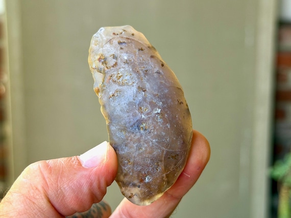 Running Sand Gobi Agate, 50g, Desert Stone of Transformation, Naturally Formed by Wind and Sand, Mongolia B053