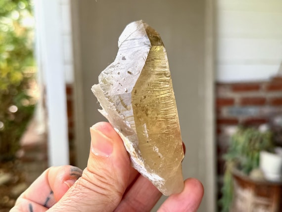 Natural Citrine, Etched Textures, 221g, Solar Plexus Chakra, Aracuai, Minas Gerais, Brazil V113