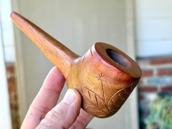 Shaman Pipe, Traditional Hand Carved Tobacco Pipe for Shamanic Ceremony, Handmade in Pucallpa, Peru