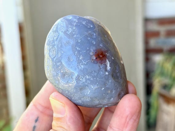 Enhydro Agate with Ancient Moving Water, 140g, Earth and Water Elements, Ocean Agate for Stability and Self-Reliance, Brazil T511