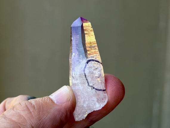 Vera Cruz Amethyst with Active Enhydro, 16g, New Find, Third Eye Chakra, Piedra Parada, Veracruz, Mexico B028