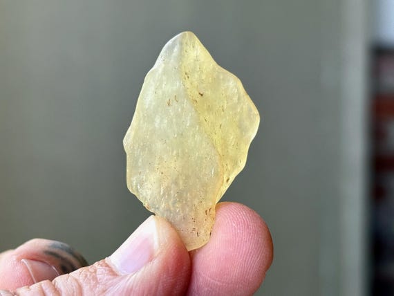 Libyan Desert Glass, 11g, Great Sand Sea Glass, Golden Tektite, Manifestation & Empowerment, Sahara Desert S862