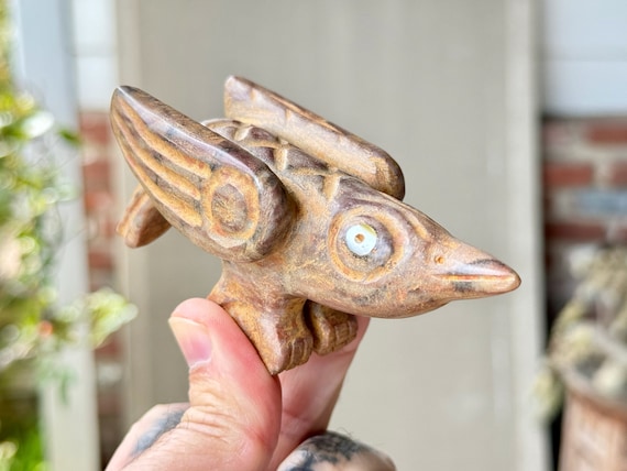 Incan Hummingbird Statue by Peruvian Artist Ruben Layme, Andean Hummingbird Carved of Native Stone from Apu Ausungate, Cusco, Peru