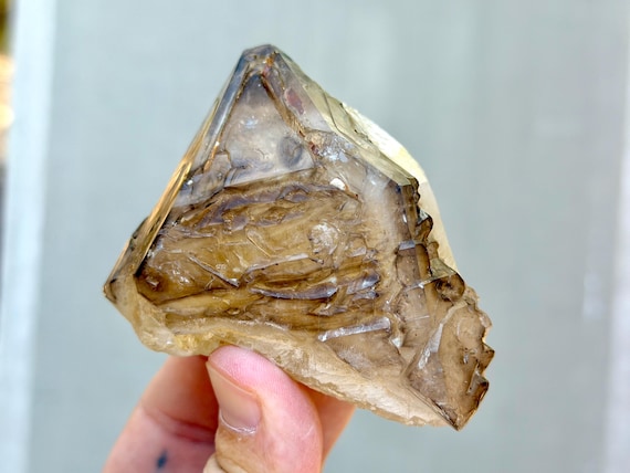 BG3 Elestial Smoky Citrine, 228g, Adaptogenic Energy Balancing Crystal, Piaui, Brazil V727