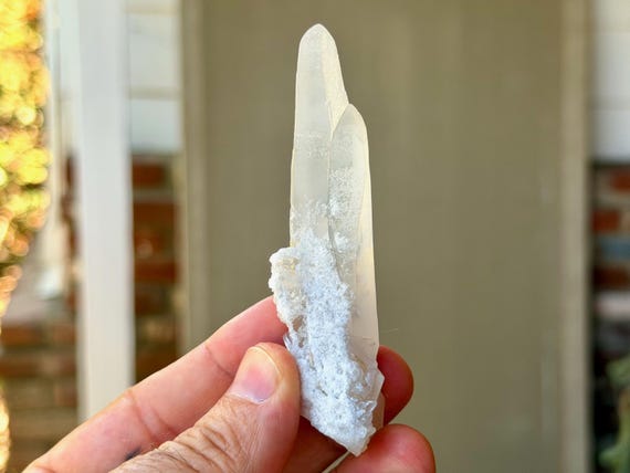 Seaglass Quartz, Naturally Smooth Hydrothermal Crystal, 45g, New Find, Spiritual Transformation, Corinto, Minas Gerais, Brazil B369