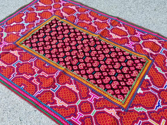 Shamanic Manta Cloth, Traditional Shipibo Mesa Cloth for Shamanic Ceremony, 18" x 28," Embroidered by Artist Laura Rengifo, Pucallpa, Peru