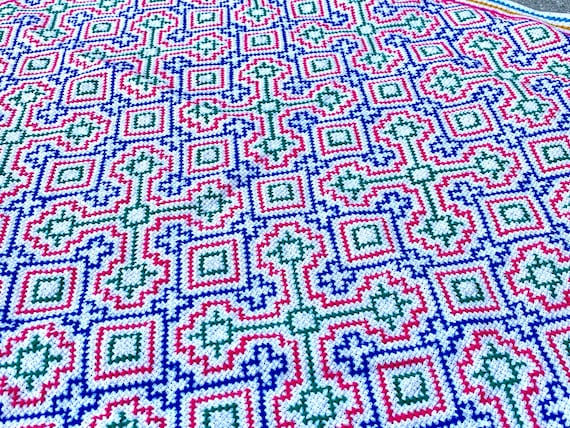 Shipibo Manta Cloth by Maestra Mathilde, Icaro for Kambo, 25" x 19", Embroidered Shamanic Altar Cloth for Plant Medicine Ceremony