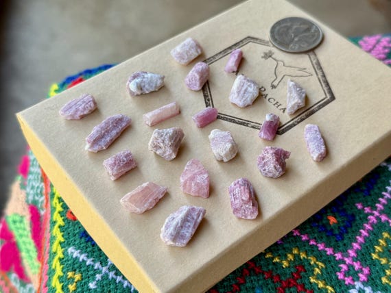 Pink Tourmaline Lot, 20 pcs, Small Tourmaline Chips, Heart Chakra, Jewelry or Crystal Grid, Aracuai, Minas Gerais, Brazil A042