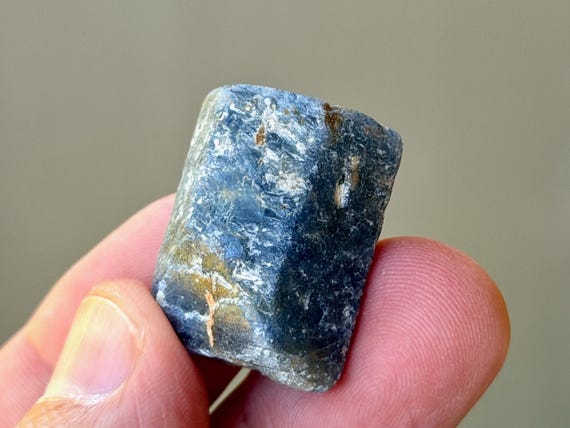 Blue Sapphire, Double Terminated, 24g, Natural Formation, Throat & Third Eye Chakra, Prosperity and Abundance, India A951