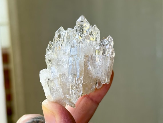 Cathedral Quartz Cluster, Water Clear, 72g, Lightbrary Crystal, Akashic Records, Taquaraçu, Minas Gerais, Brazil T813