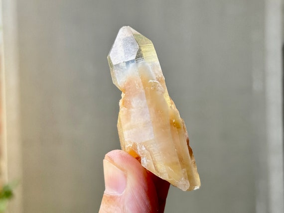 Phantom Quartz with White & Peach Amphibole Inclusion, 35g, New Find, Minas Gerais, Brazil P728
